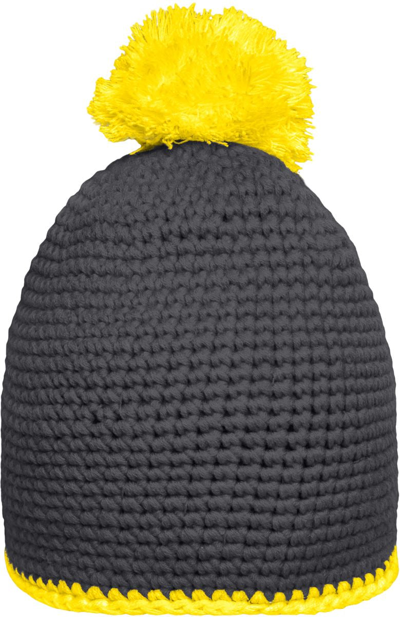 Ročno izdelana kvačkana kapa s kontrastno obrobo in pomponom Myrtle Beach MB 7964. Oblačila za glavo - oblekanadom