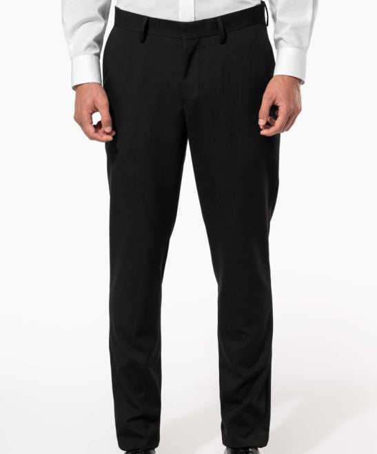 Moške poslovne hlače Kariban K730, elegantne temno sive hlače za poslovne priložnosti, krojene za udobje in stil.