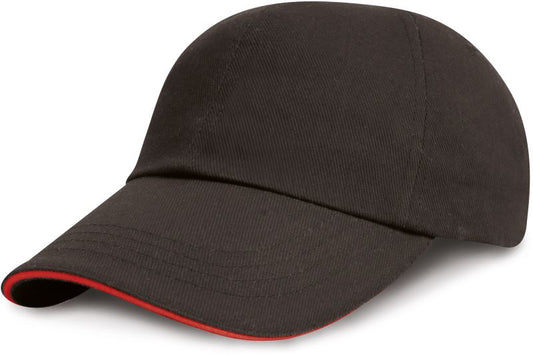 6-delna kapa Result Headwear RC 024XP s kontrastnim robom, prikazana v sliki.