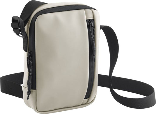 Športna naramna torba BagBase Athlux BG319, prikaz izdelka